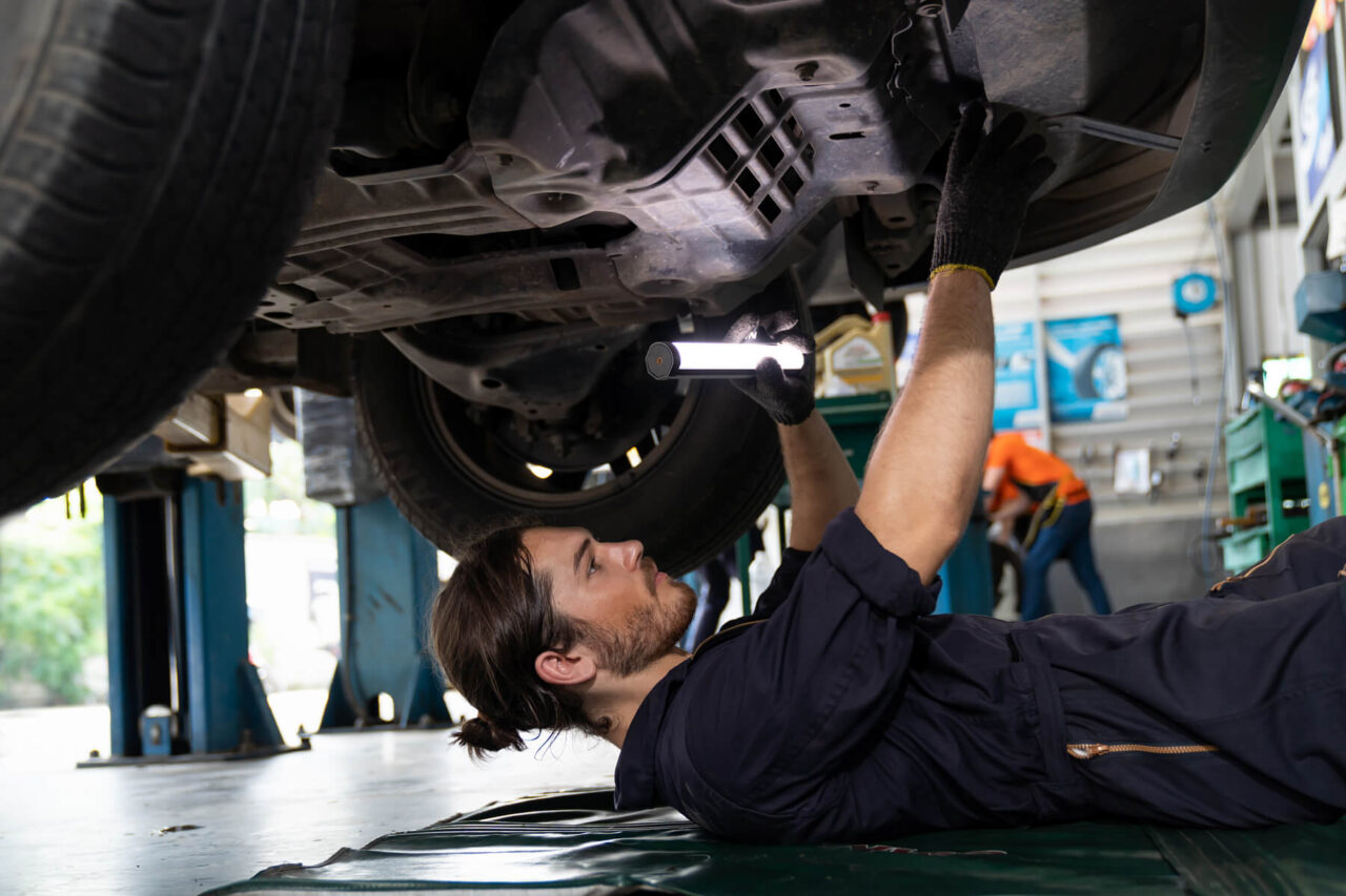 what-s-included-in-car-servicing-your-reliable-mot-garage-in-maidstone